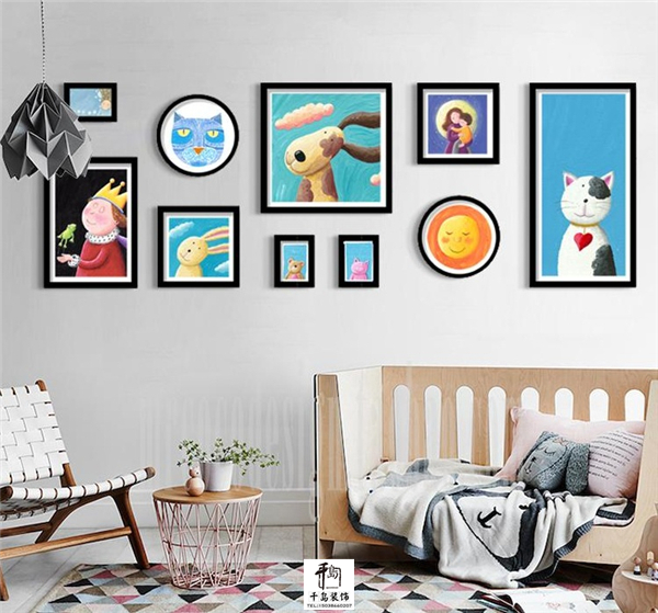 金屬網(wǎng)格照片墻,集收納與裝飾于一身