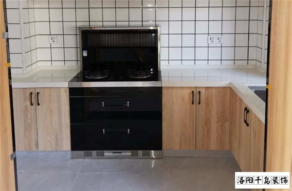 集成一體灶,節(jié)能省空間